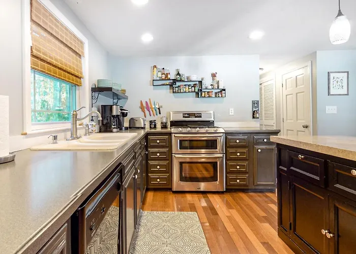 Hyannis Port Cottage
