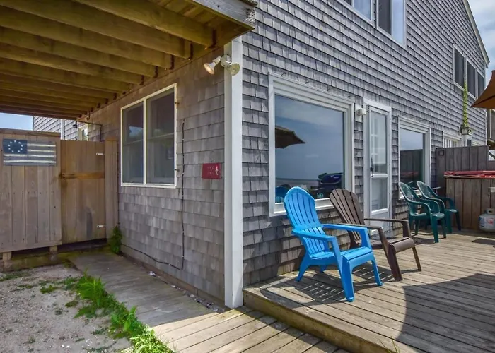 Beachfront On Skaket Water Views Orleans