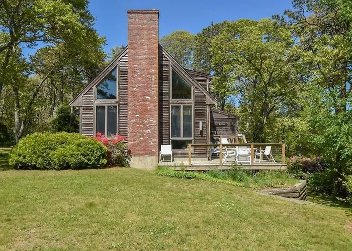 Waterfront On Pond W Private Beach Chatham