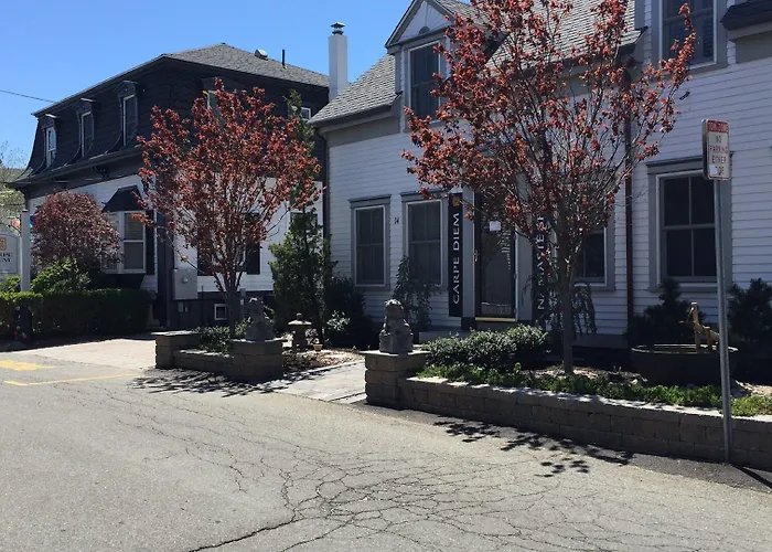 Bed & Breakfasts in Provincetown near Commercial Street