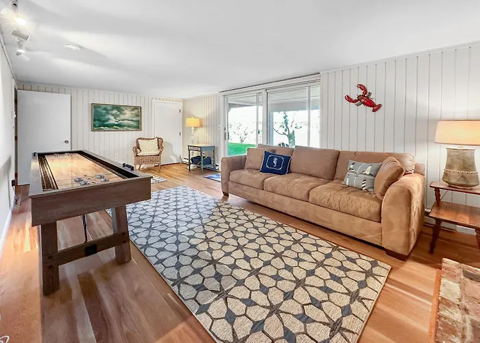 Sunrise To Sunset: Bucks Creek Retreat Villa Chatham